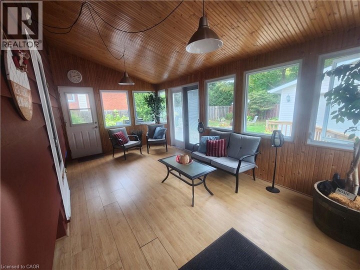 Photo 21 at 130 Balmoral Drive, Brantford