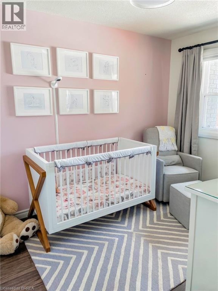 Photo 17 at 43 Blueridge Crescent, Brantford