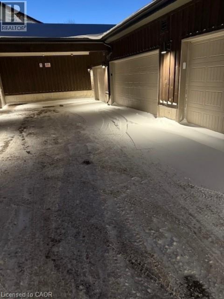 Photo 6 at 308 - 19 Guelph Avenue, Hillcrest / Forbes Park, Cambridge