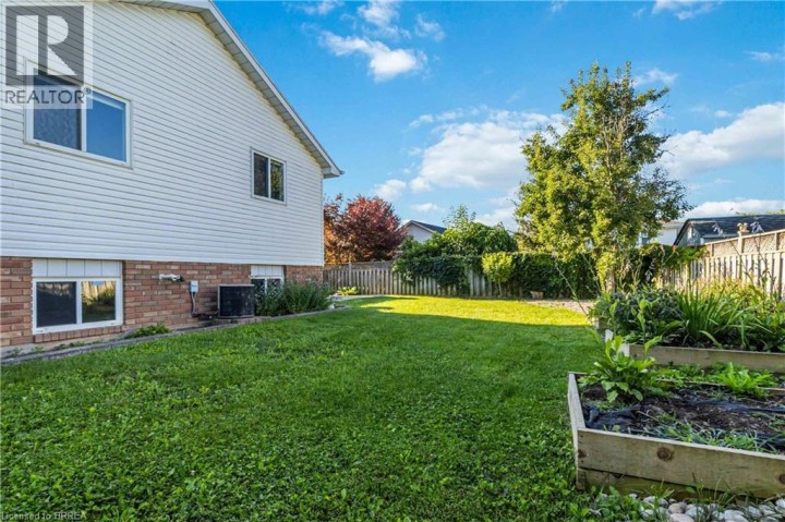 Photo 37 at 5 Cork Crescent, Brantford