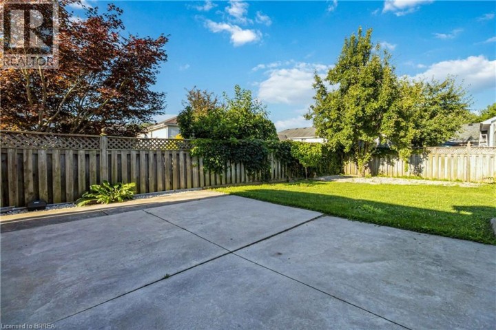 Photo 41 at 5 Cork Crescent, Brantford