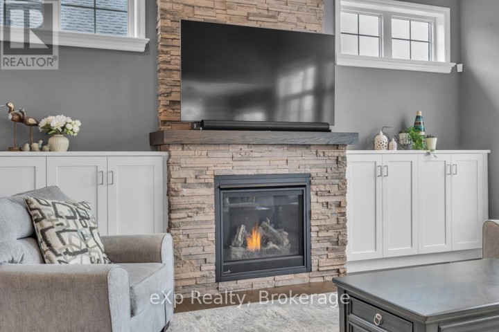 Photo 21 at 209 Boot Hill Road, Woodstock - South, Woodstock