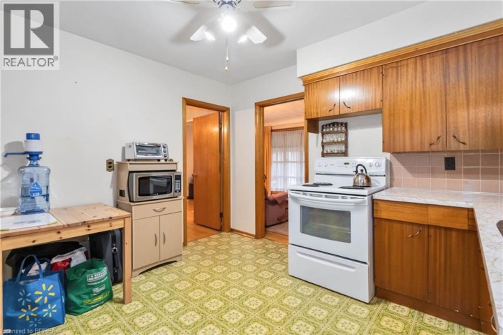 Photo 17 at 16 Paris Road, Brantford