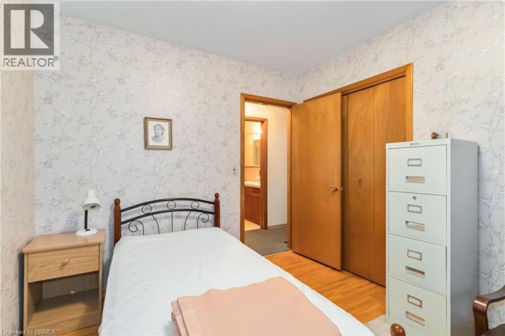 Photo 24 at 16 Paris Road, Brantford