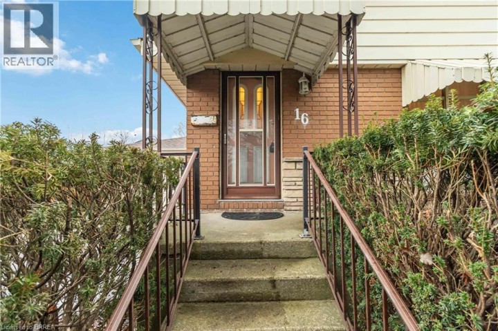 Photo 4 at 16 Paris Road, Brantford