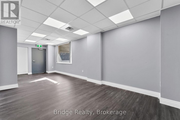 Photo 33 at 290 Dundas Street, Woodstock - North, Woodstock