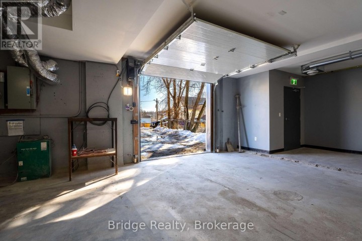 Photo 42 at 290 Dundas Street, Woodstock - North, Woodstock