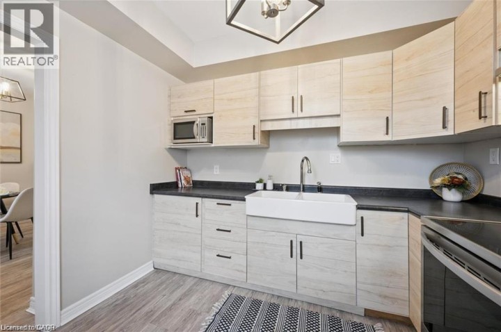 Photo 9 at 16 St Andrews Street, Victoria, Cambridge