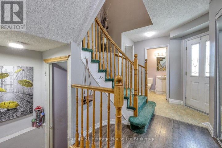 Photo 16 at 60 Canrobert Street, Woodstock - South, Woodstock