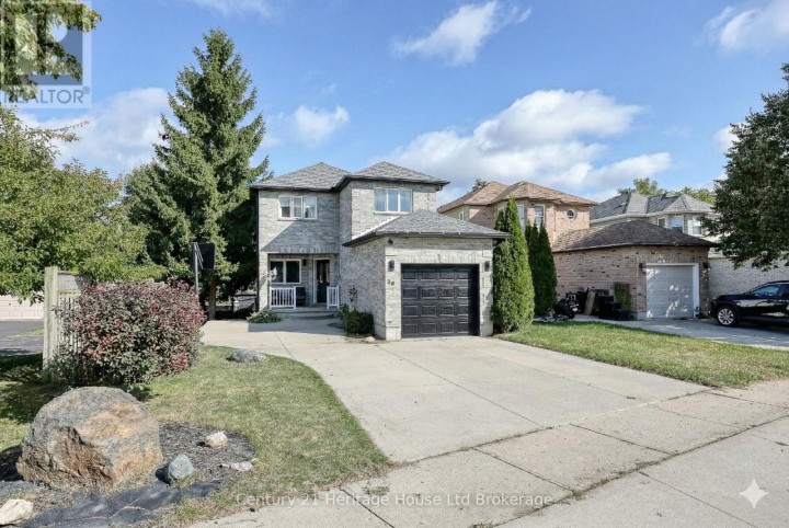 Photo 2 at 60 Canrobert Street, Woodstock - South, Woodstock