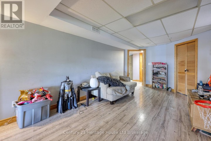 Photo 32 at 60 Canrobert Street, Woodstock - South, Woodstock