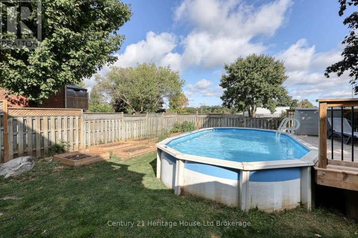 Photo 41 at 60 Canrobert Street, Woodstock - South, Woodstock