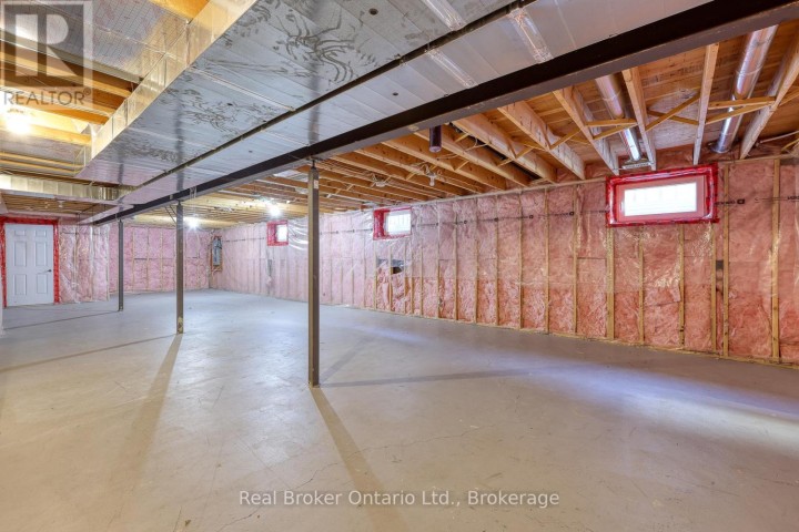 Photo 41 at 804 Normandy Drive, Woodstock - North, Woodstock