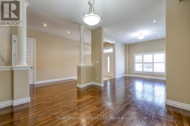 Photo 8 at 804 Normandy Drive, Woodstock - North, Woodstock