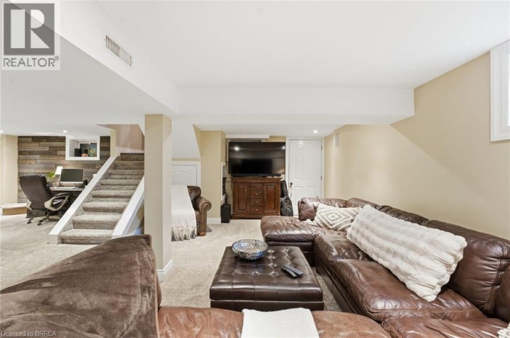 Photo 29 at 86 Elm Street, Brantford