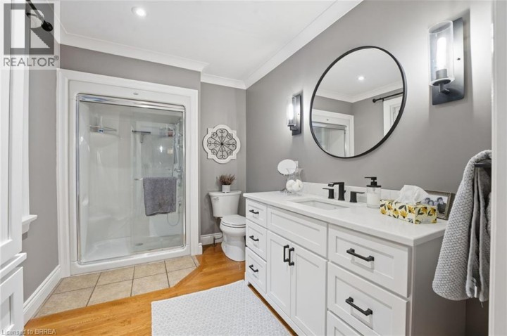 Photo 18 at 86 Elm Street, Brantford