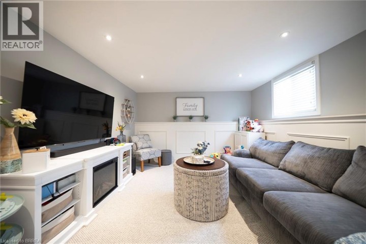 Photo 22 at 60 Banbury Road, Brantford