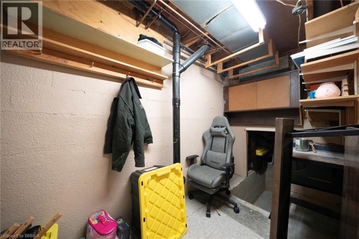 Photo 24 at 60 Banbury Road, Brantford