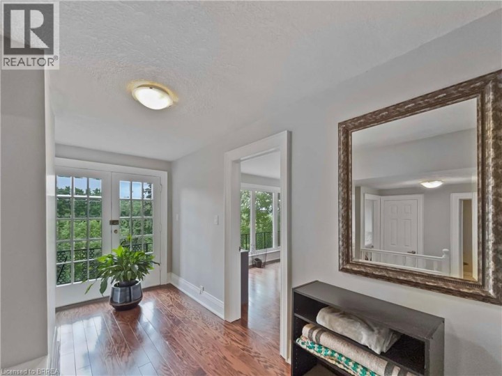 Photo 18 at 138 Cockshutt Road, Brantford