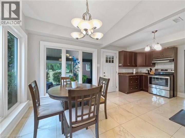 Photo 7 at 138 Cockshutt Road, Brantford