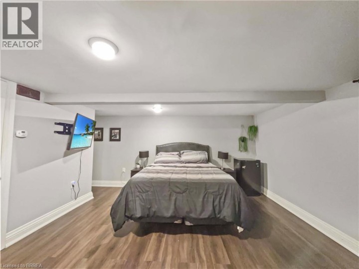 Photo 25 at 138 Cockshutt Road, Brantford