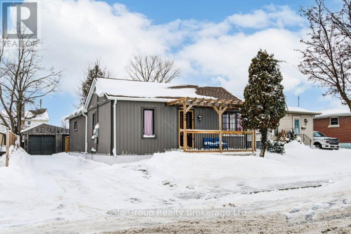 Photo 2 at 20 Teeple Street, Woodstock - South, Woodstock