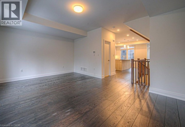 Photo 19 at 34 - 258 Hespeler Road, Langs Farm / Hilborn Park, Cambridge
