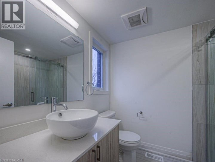 Photo 34 at 34 - 258 Hespeler Road, Langs Farm / Hilborn Park, Cambridge