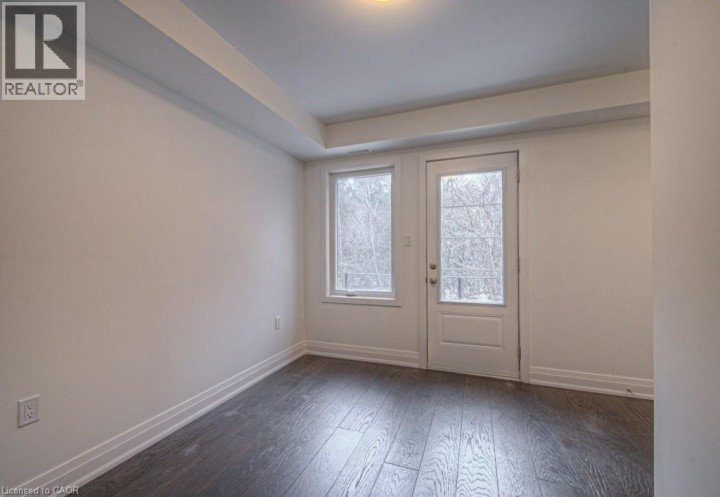 Photo 4 at 34 - 258 Hespeler Road, Langs Farm / Hilborn Park, Cambridge