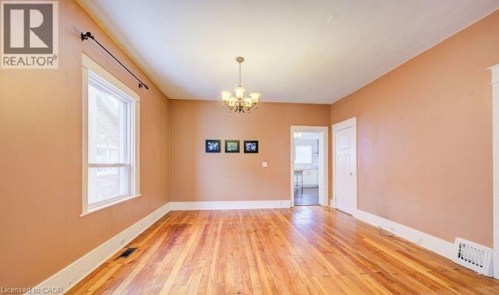 Photo 10 at 14 Grandview Street, Brantford