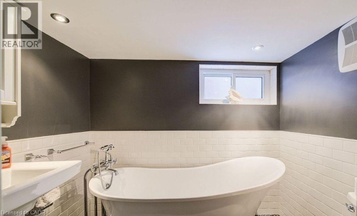 Photo 25 at 14 Grandview Street, Brantford