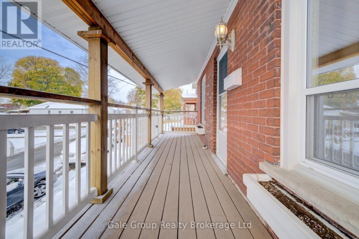 Photo 4 at 14 Grandview Street, Brantford