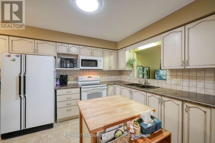 Photo 20 at 18 Wilkins Crescent, Tillsonburg