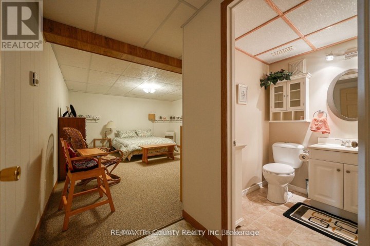 Photo 37 at 18 Wilkins Crescent, Tillsonburg