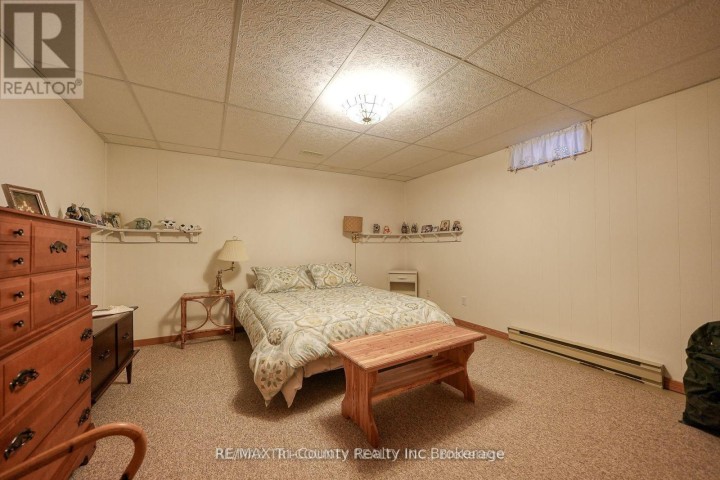 Photo 38 at 18 Wilkins Crescent, Tillsonburg