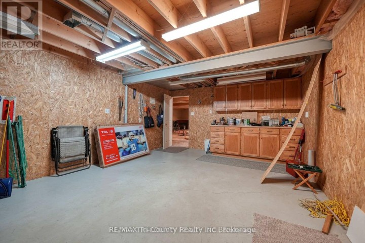 Photo 41 at 18 Wilkins Crescent, Tillsonburg