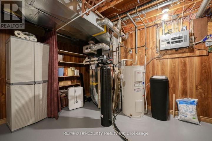 Photo 44 at 18 Wilkins Crescent, Tillsonburg