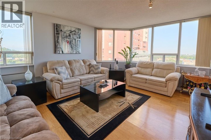 Photo 10 at 909 - 3227 King Street, Chicopee / Freeport, Kitchener