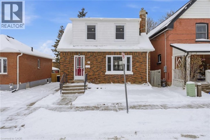 Photo 1 at 25 Aberdeen Avenue, Brantford