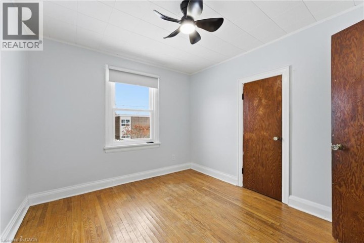 Photo 17 at 25 Aberdeen Avenue, Brantford