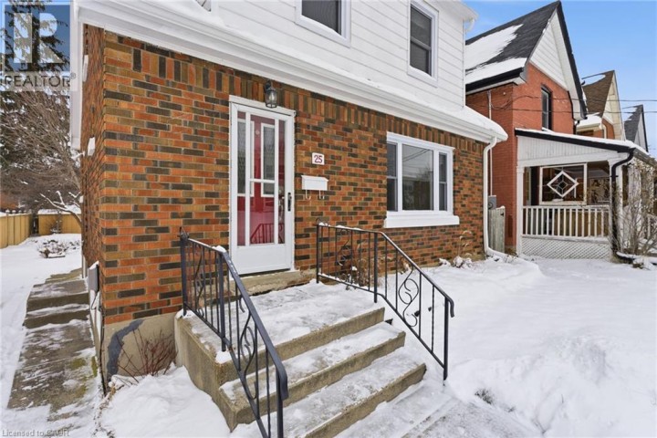 Photo 2 at 25 Aberdeen Avenue, Brantford