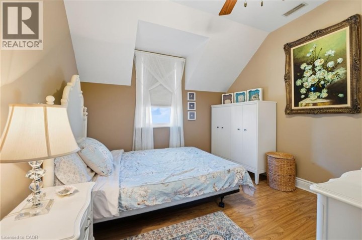 Photo 19 at 28 Mount Pleasant Street, Brantford