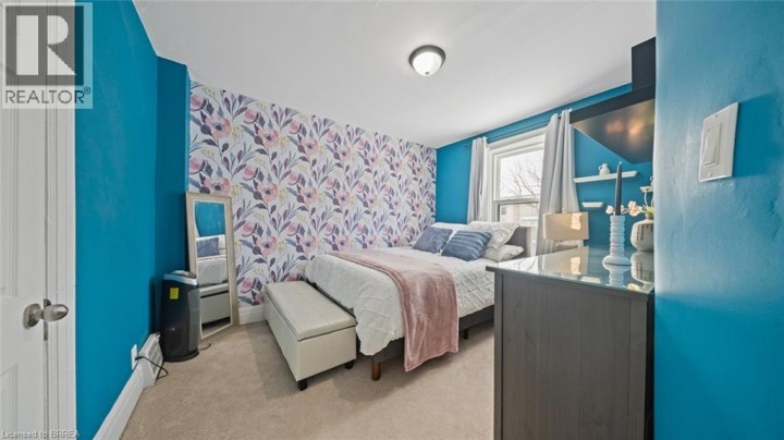 Photo 23 at 48 BEALE Street 2, Woodstock