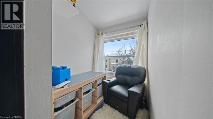 Photo 27 at 48 BEALE Street 2, Woodstock