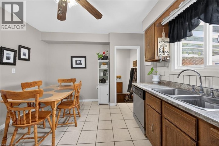 Photo 21 at 55 Brunswick Street, Brantford