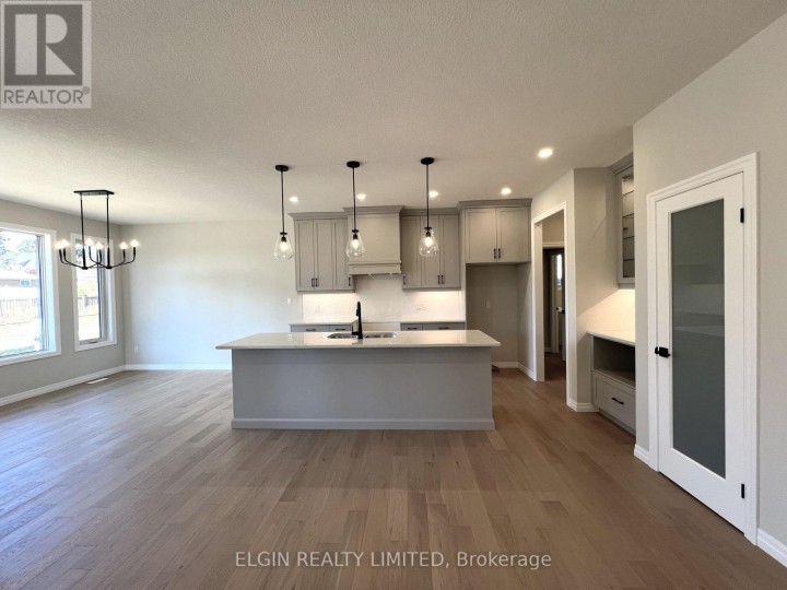 Photo 11 at 47 Lark Street, Tillsonburg