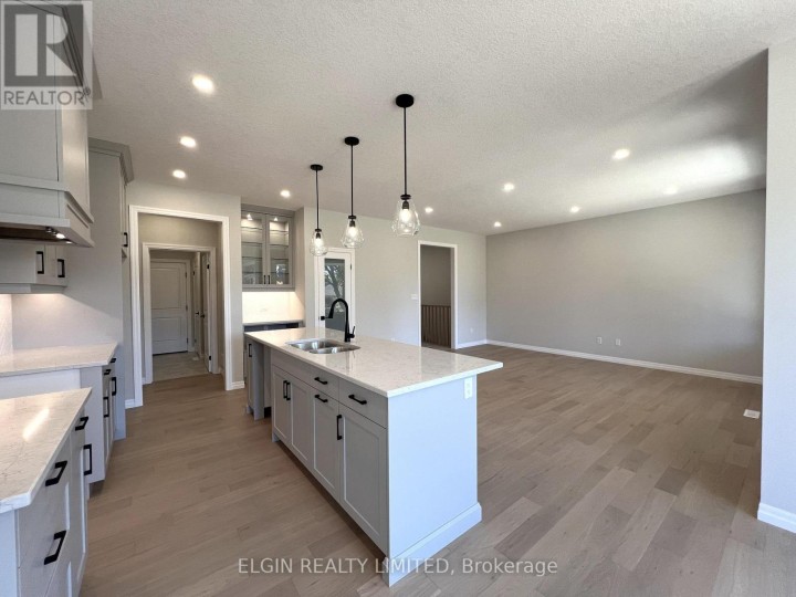 Photo 13 at 47 Lark Street, Tillsonburg