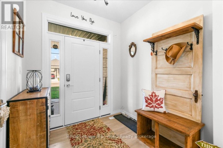 Photo 3 at 79 Canary Street E, Tillsonburg