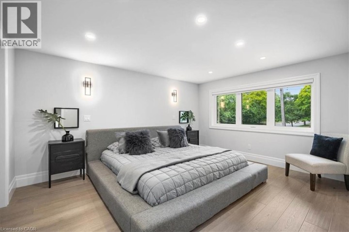 Photo 16 at 162 Greenbrook Drive, Forest Hill, Kitchener