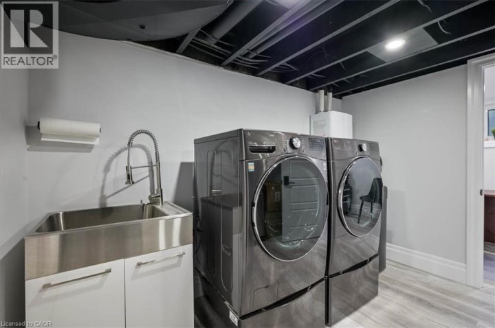 Photo 34 at 162 Greenbrook Drive, Forest Hill, Kitchener